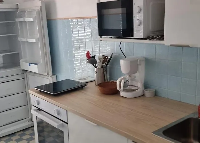 Spacious Near The Апартаменты